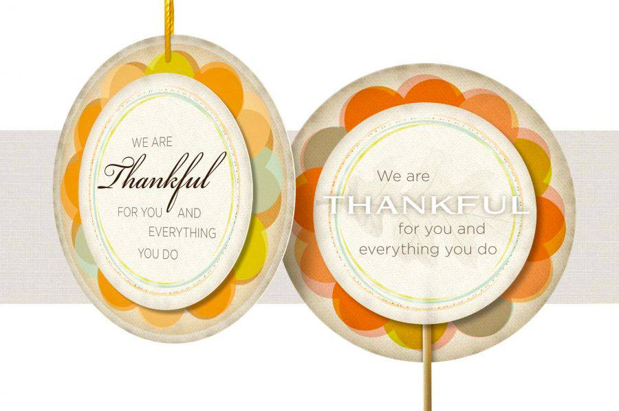 Circular Layered Thanksgiving Gift Cards