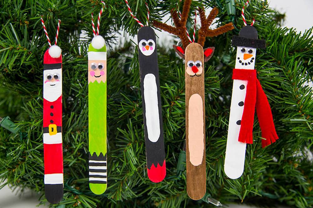 16 Easy Popsicle Stick Christmas Crafts - Popsicle Ornaments