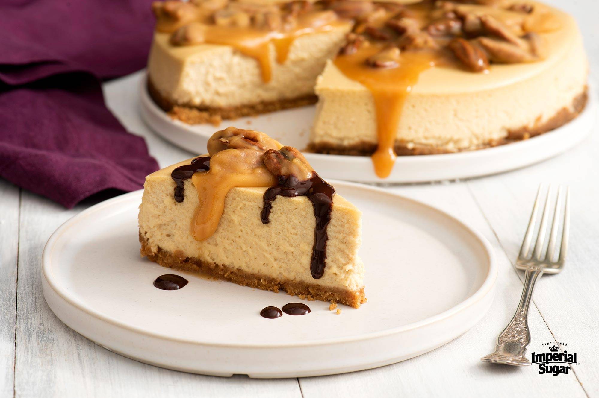 Cappuccino Cheesecake With Pecan Caramel | Imperial Sugar