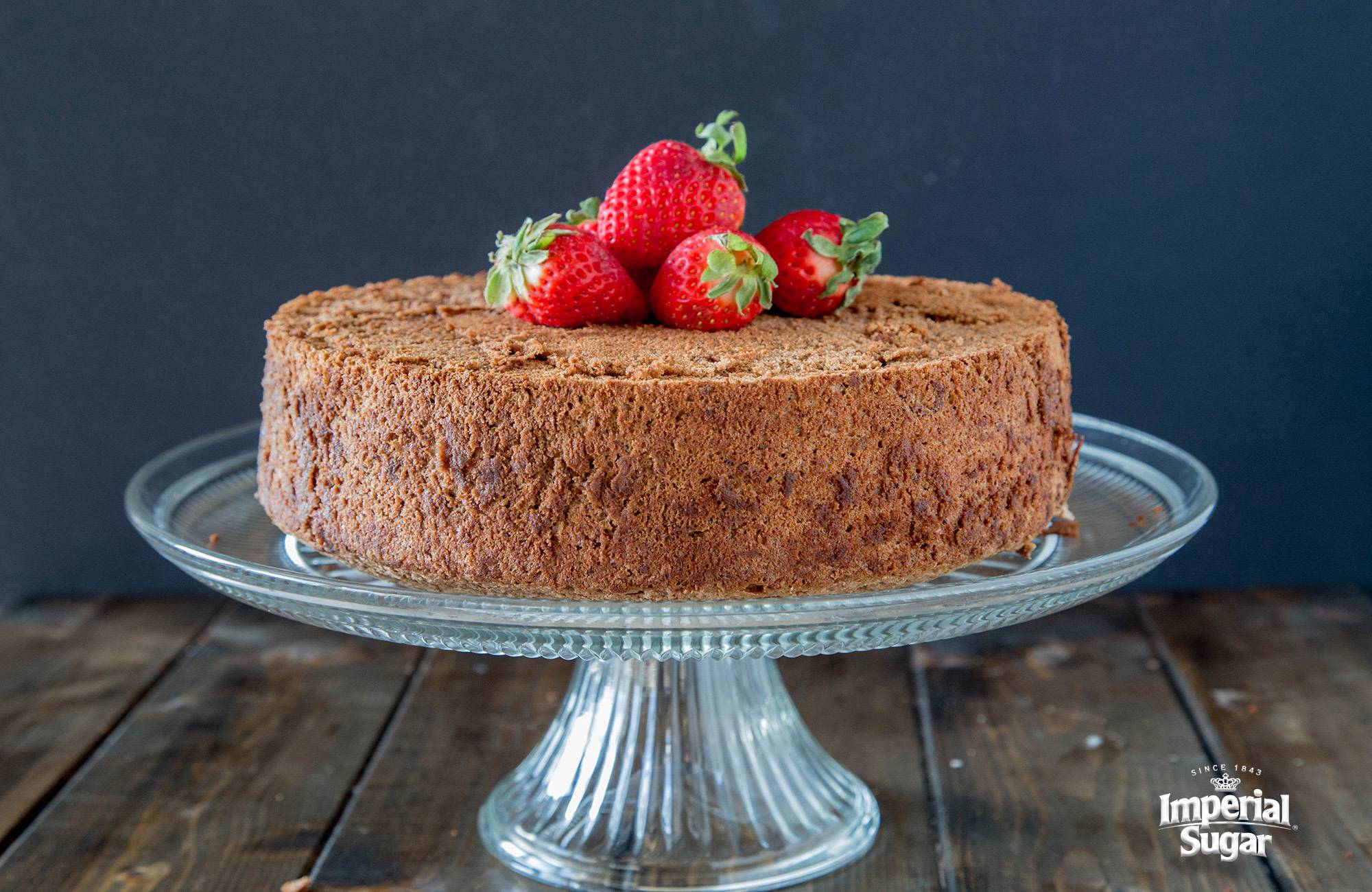 Chocolate Angel Food Cake with Strawberries Recipe - (4.7/5)