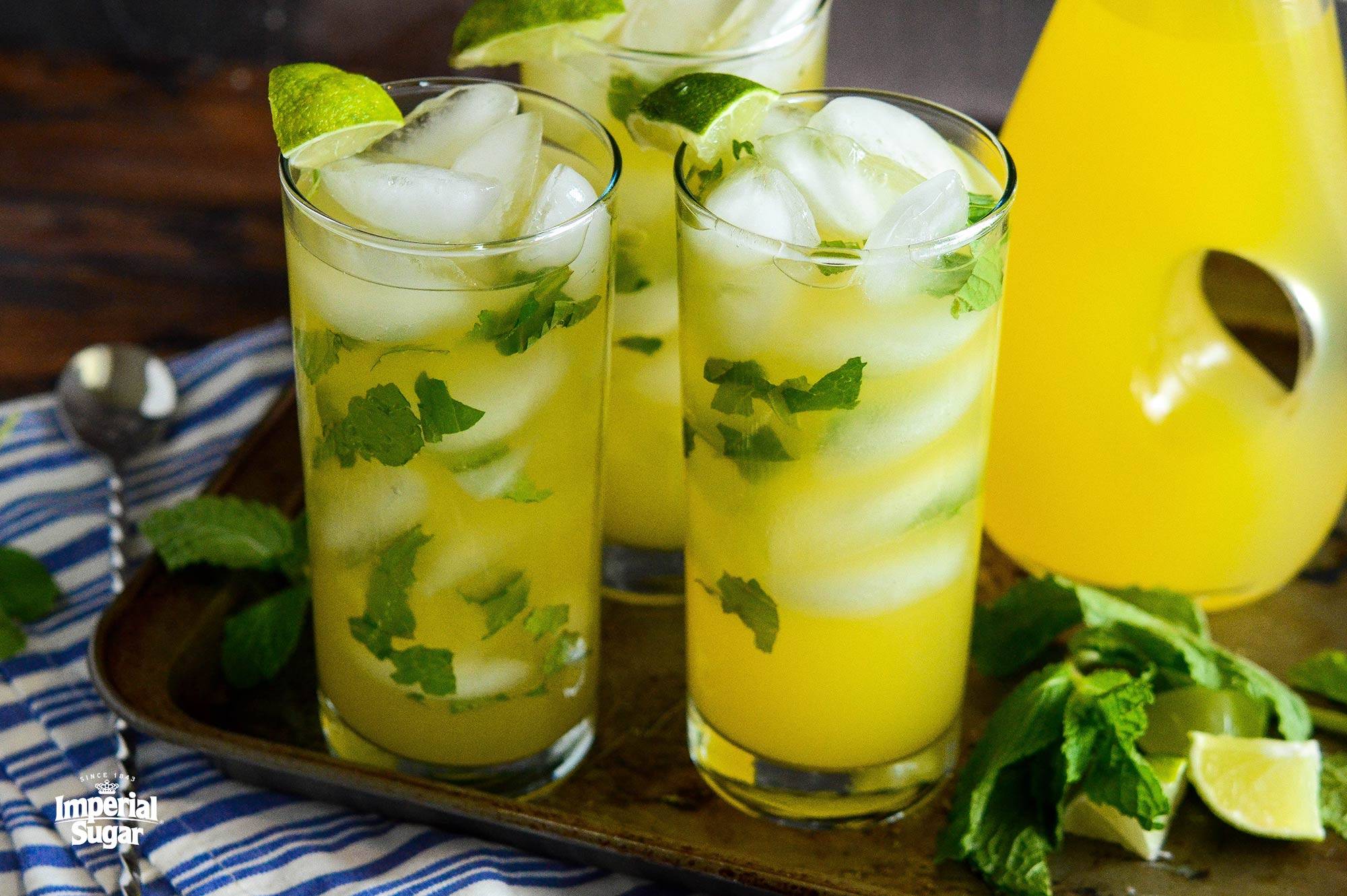 Classic Mojito Mocktail - In the Kitch