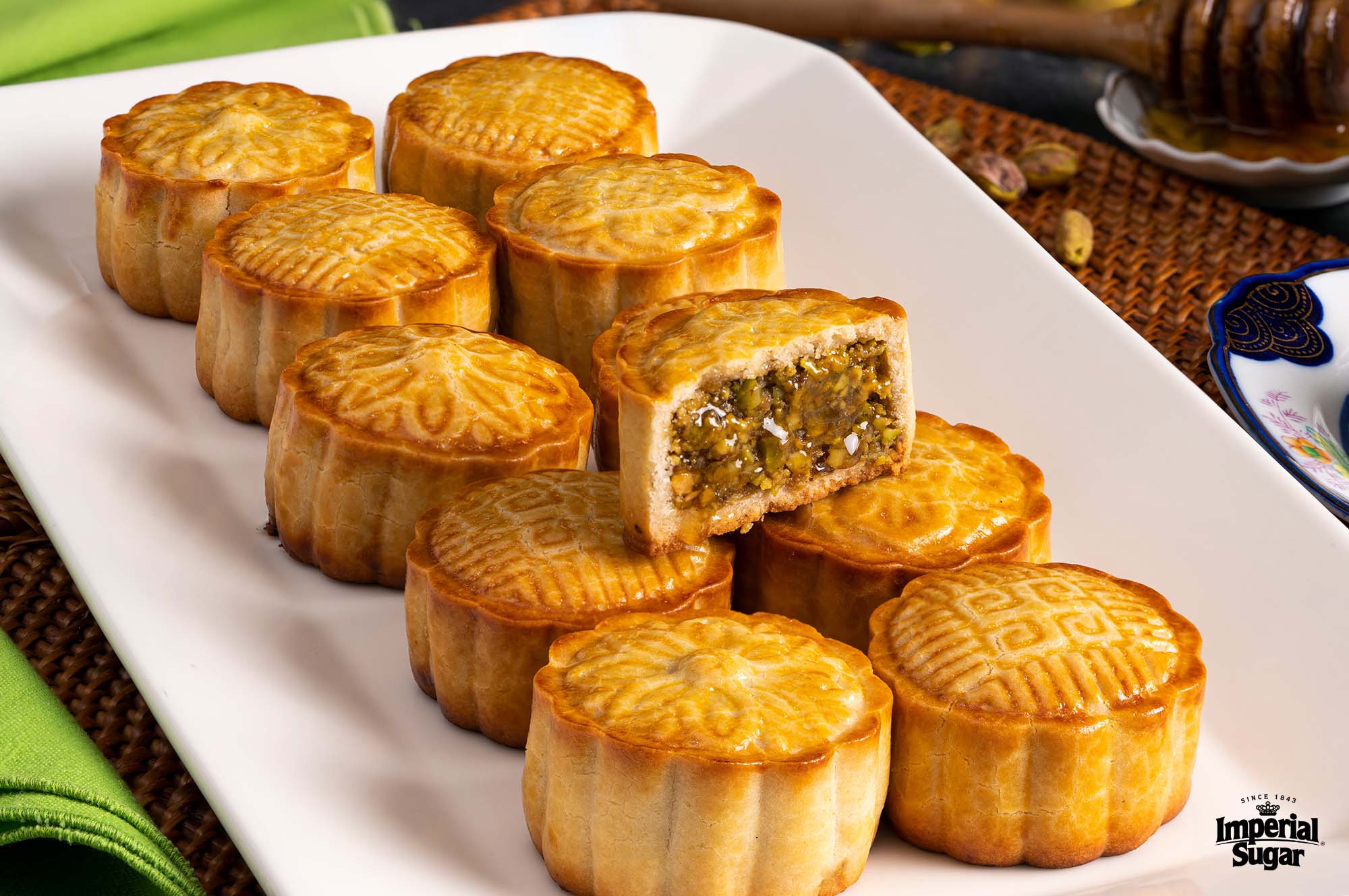 Mooncake mold with 1 stamp, moon cake puff pastry press mold