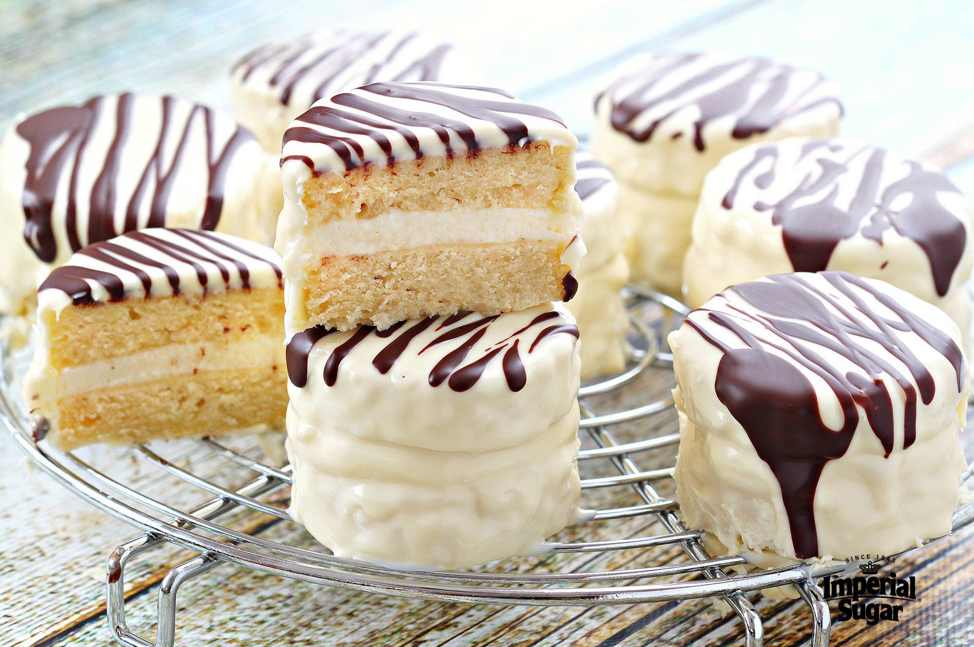 Zebra Layer Cake - Sprinkle Bakes