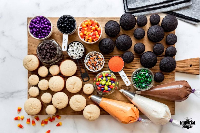 Decorate Your Own Halloween Cupcake Board
