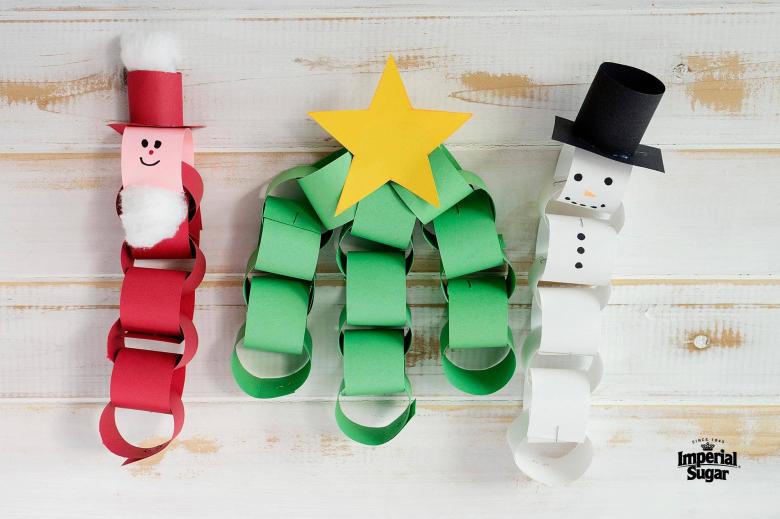Paper Chain Christmas Craft