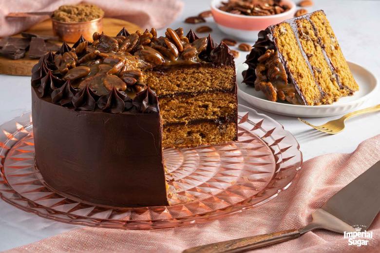 Brown Sugar Pecan Cake with Chocolate Ganache Imperial 