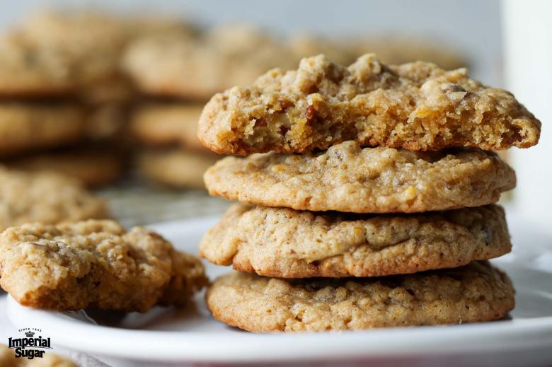 Chewy Pecan Supreme Cookies Imperial 