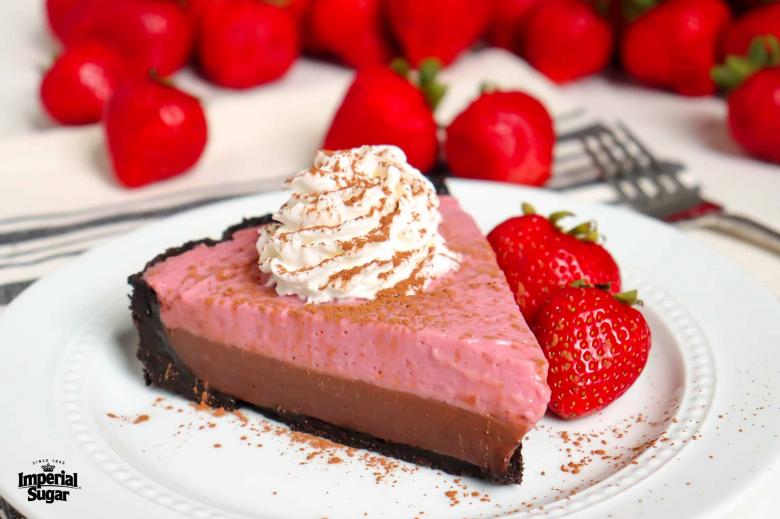 Chocolate Strawberry Cream Pie Imperial 
