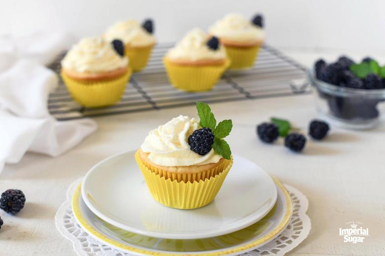 Lemon Buttermilk Cupcakes with Blackberries