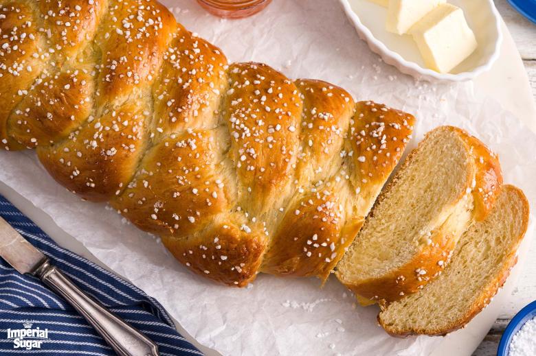 Scandinavian Braided Bread with Cardamom Imperial