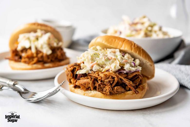Slow Cooker Apricot Pulled Pork imperial