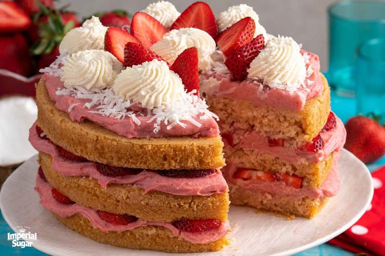 Strawberry Coconut Cake Imperial 