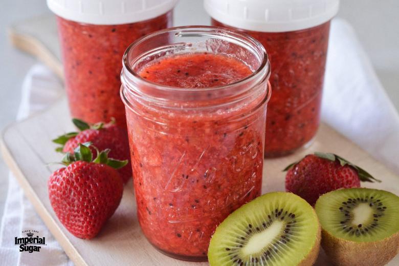 Strawberry Kiwi Freezer Jam imperial