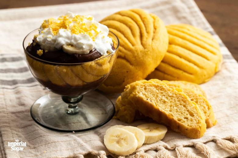 Concha Banana Chocolate Pudding imperial