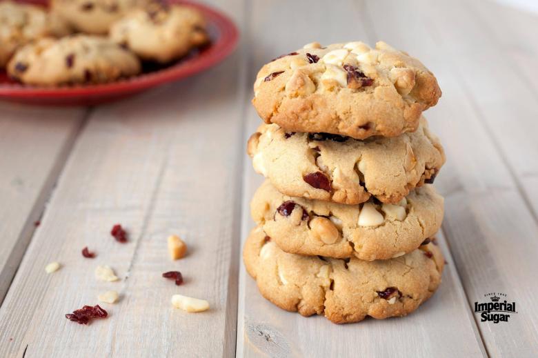 Cranberry & White Chocolate Macadamia Nut Cookies imperial