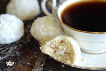 Almond Shortbread Tea Cookies imperial