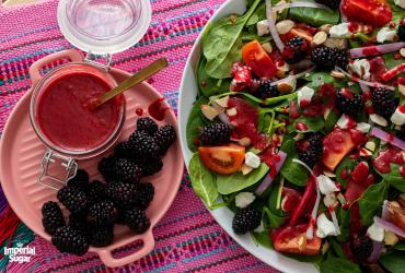 Blackberry Vinaigrette and Spinach Salad Imperial 