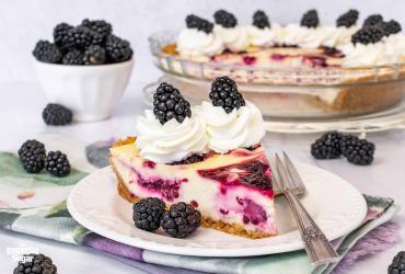 Blackberry Cheesecake Pie Imperial 