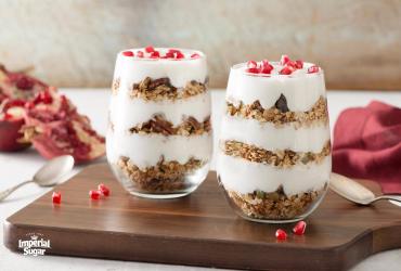 Breakfast Parfaits with Fruit & Granola imperial