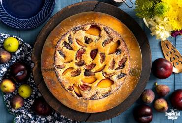 Fig and Plum Cake Imperial Sugar 