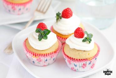 Raspberry Tea Cupcakes