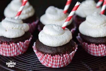 Root Beer Whipped Cream Icing