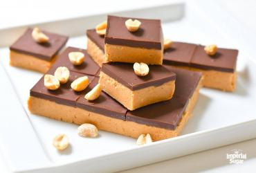 No Bake Salted Chocolate Peanut Butter Squares