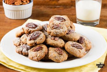 White Chocolate Butter Pecan Cookies