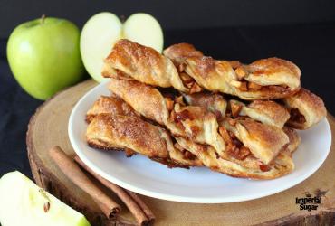 Apple Pie Twists imperial