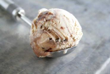 Candied Bacon and Chocolate Swirl Ice Cream